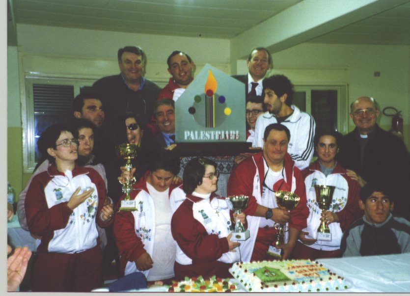 trofeo.jpg (88782 byte)